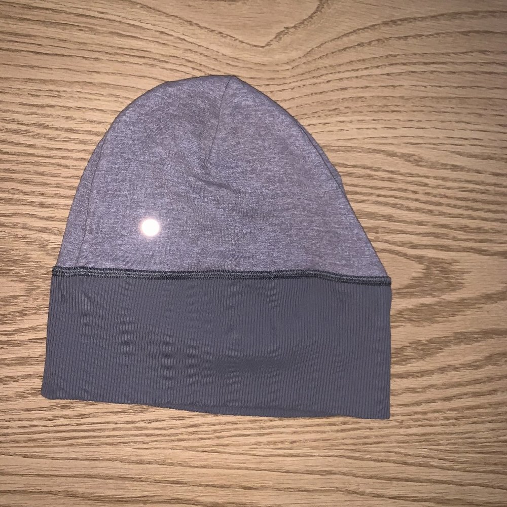 Lululemon Reversible Run With Me Toque (Hat)
